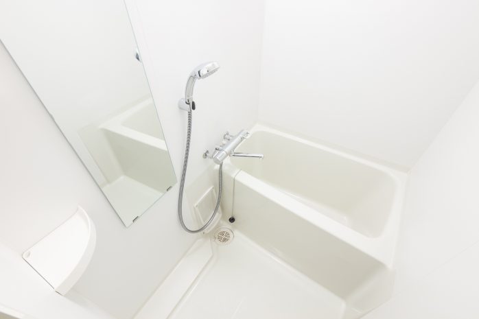 ホームズ 一人暮らしのお風呂でできる節約術とは 掃除方法も併せて紹介 住まいのお役立ち情報