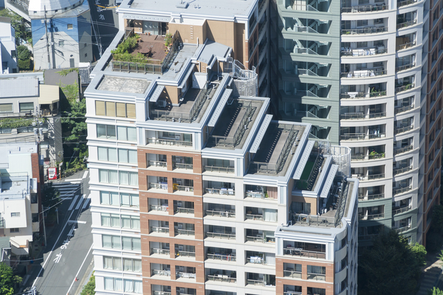 ホームズ ルーフバルコニー付きのマンションとは メリットや活用方法を紹介 住まいのお役立ち情報