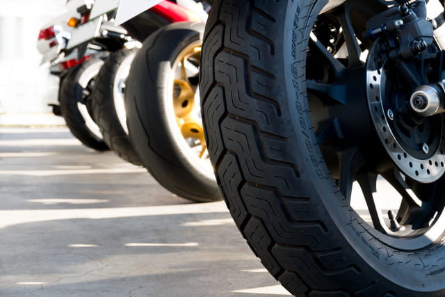 ホームズ バイクを置きたい アパート探しのポイントと駐車場がないときの対応策 住まいのお役立ち情報