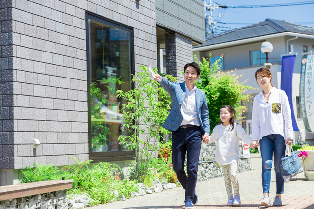 ホームズ 住宅展示場は予約なしでもok 予約するメリットと見学のポイントを解説 住まいのお役立ち情報
