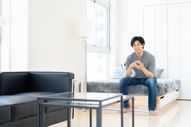 ホームズ 10畳のマンションは一人暮らしなら快適 おすすめレイアウトの事例とコツ 住まいのお役立ち情報
