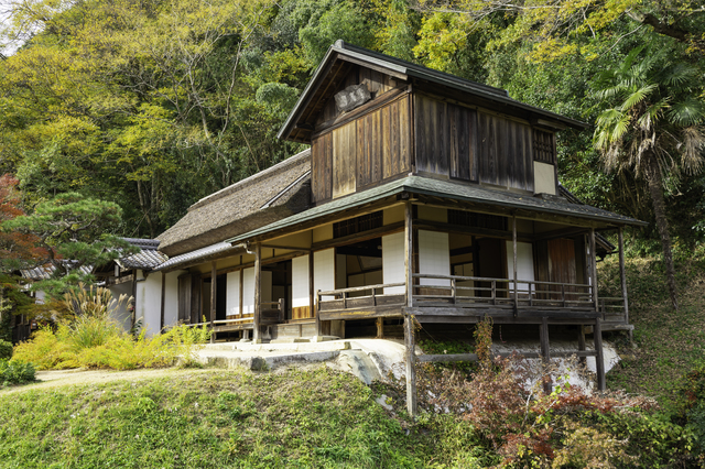 ホームズ】数寄屋造りの家にはどんな特徴がある? 今建てるならどこに