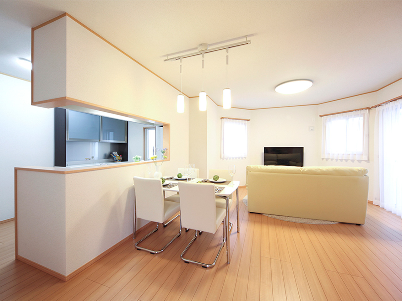 ホームズ】「LDK20畳」ほどの部屋は、狭いのか広いのか？家族4人世帯で考えてみた | 住まいのお役立ち情報