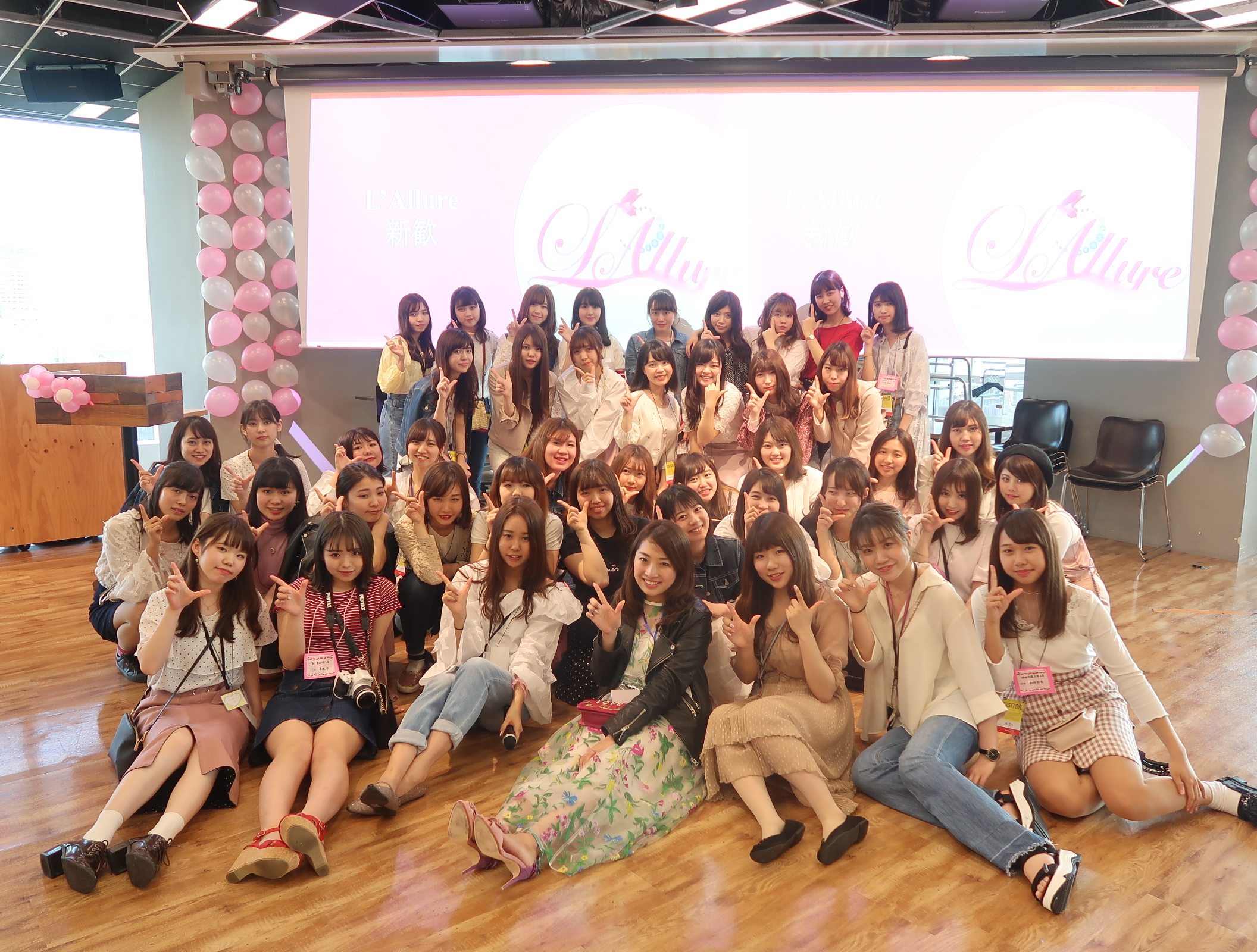  女子大 サークル 