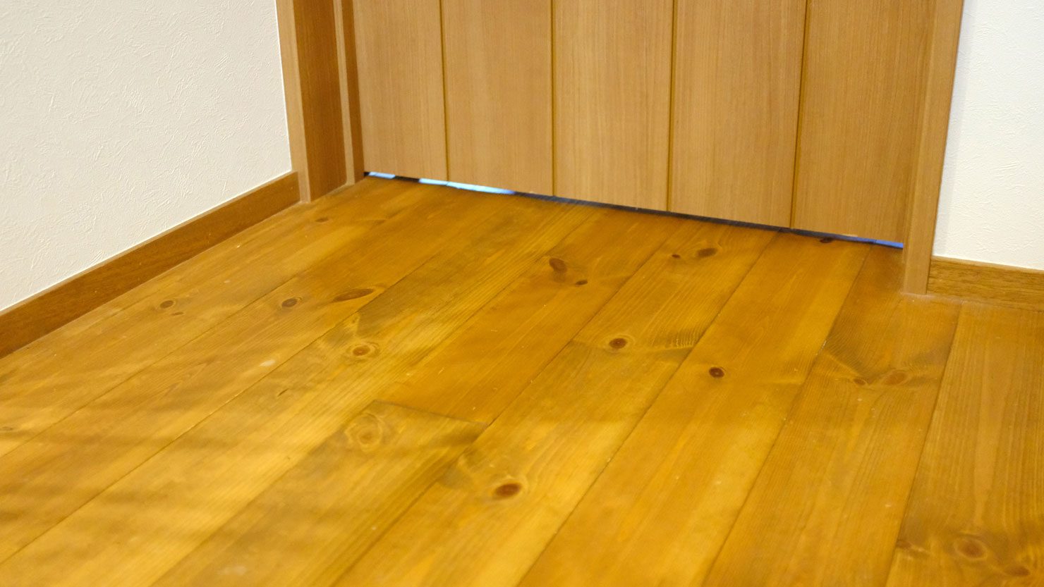 無垢素材 部屋の床
