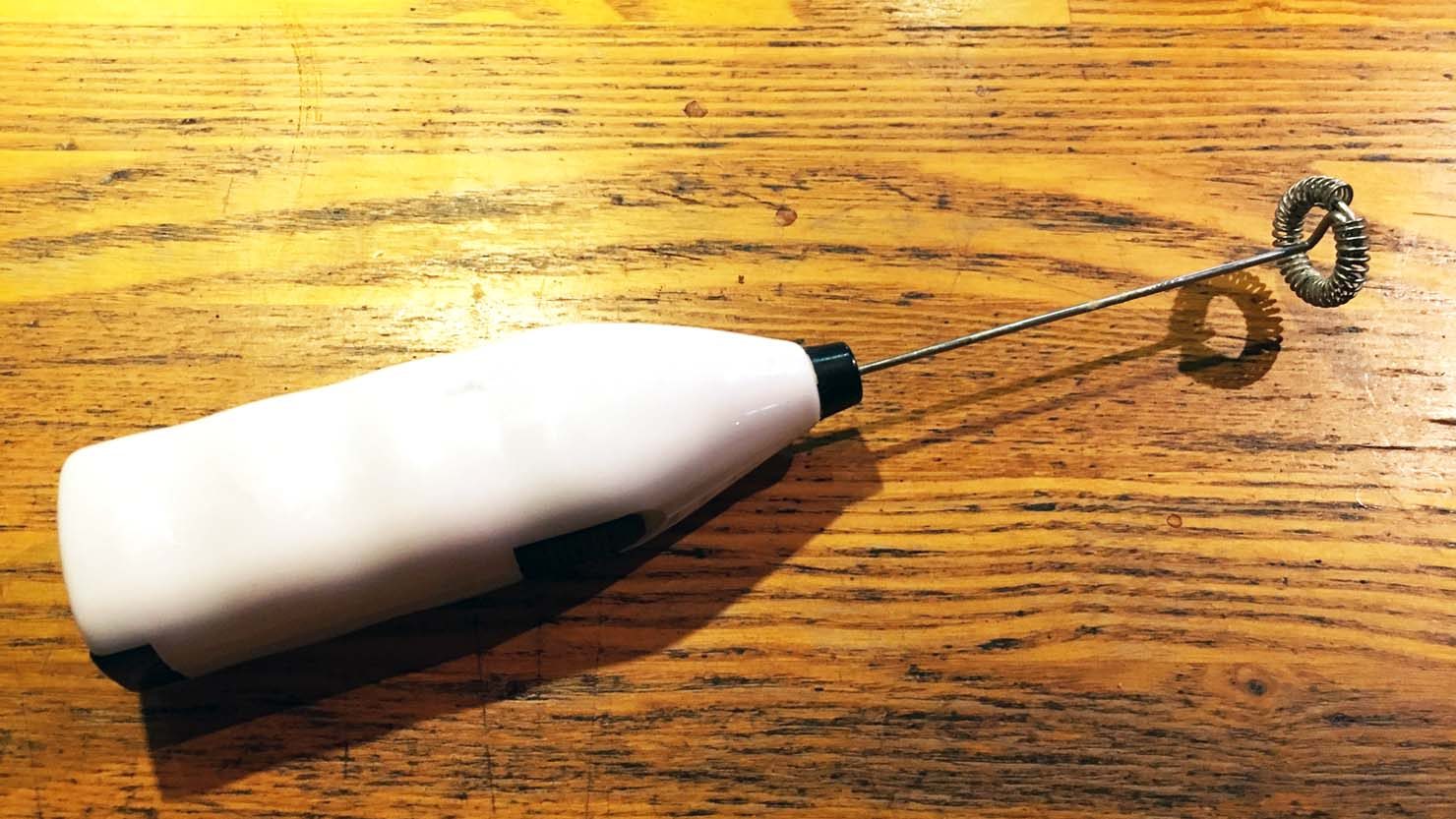 100円ショップでも購入できるハンディフォーマー