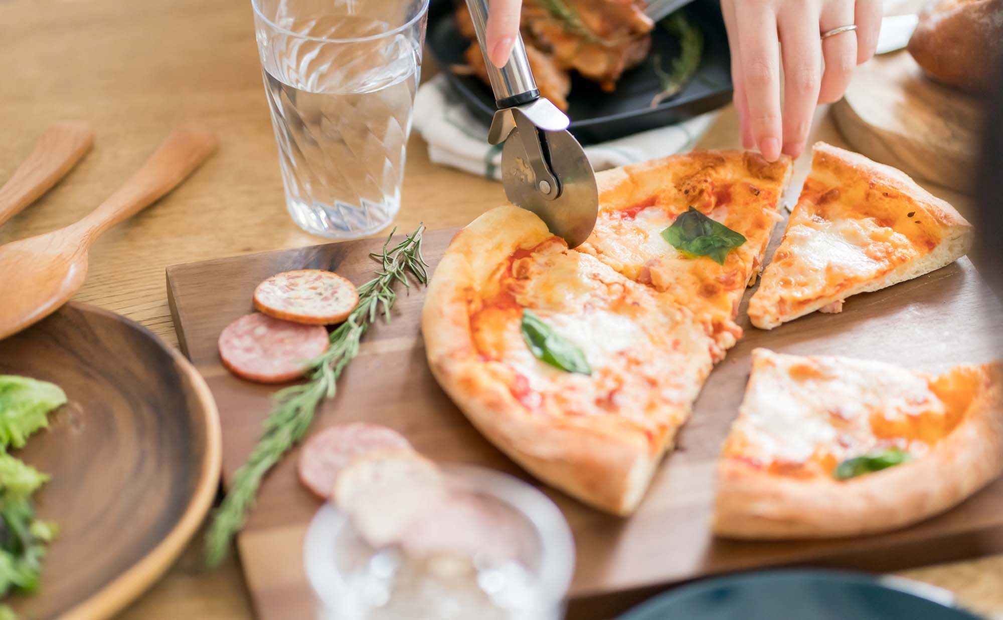 【ホームズ】できたてモッツァレラチーズを味わおう! 自家製チーズを楽しむ暮らし|暮らし方から物件探し