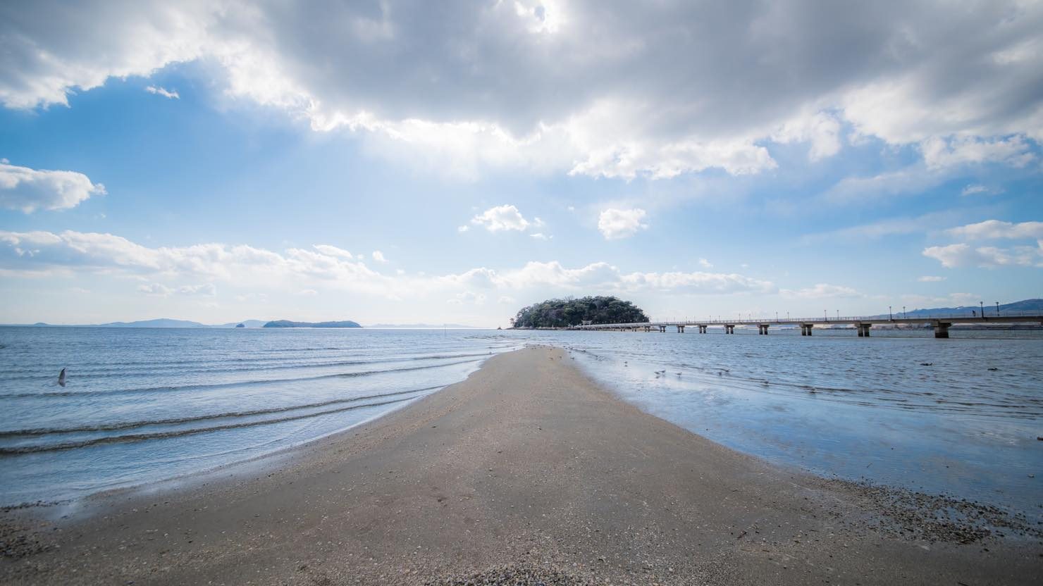 ホームズ 竹島 ガマニ塩湖がリフレクション写真で話題 今いちばん気になるまち蒲郡の人気スポットを紹介 暮らし方から物件探し