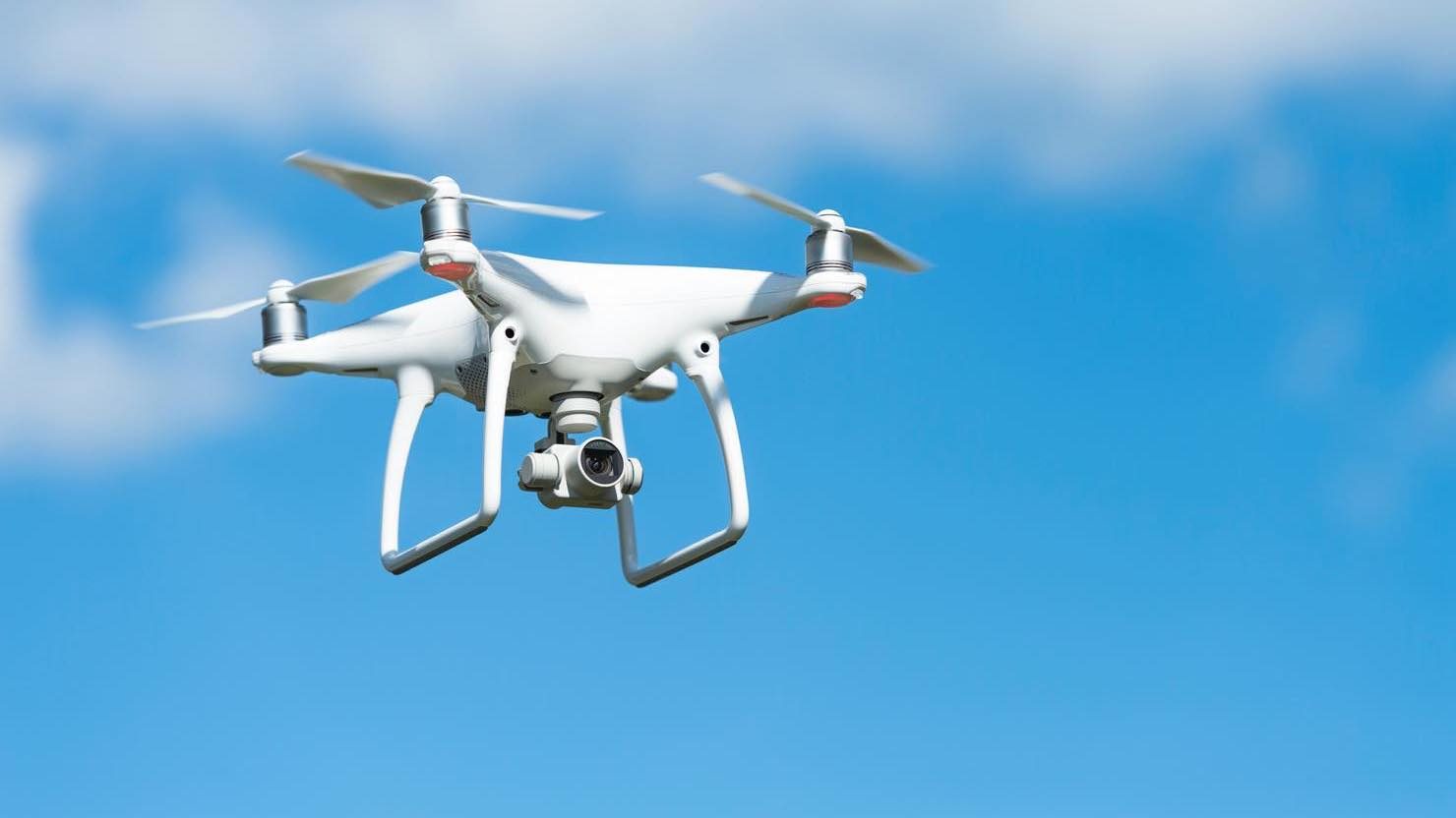 ドローンで空撮を楽しみたい 初心者におすすめの種類 許可申請の仕方 注意点まとめ 暮らし方から物件探し