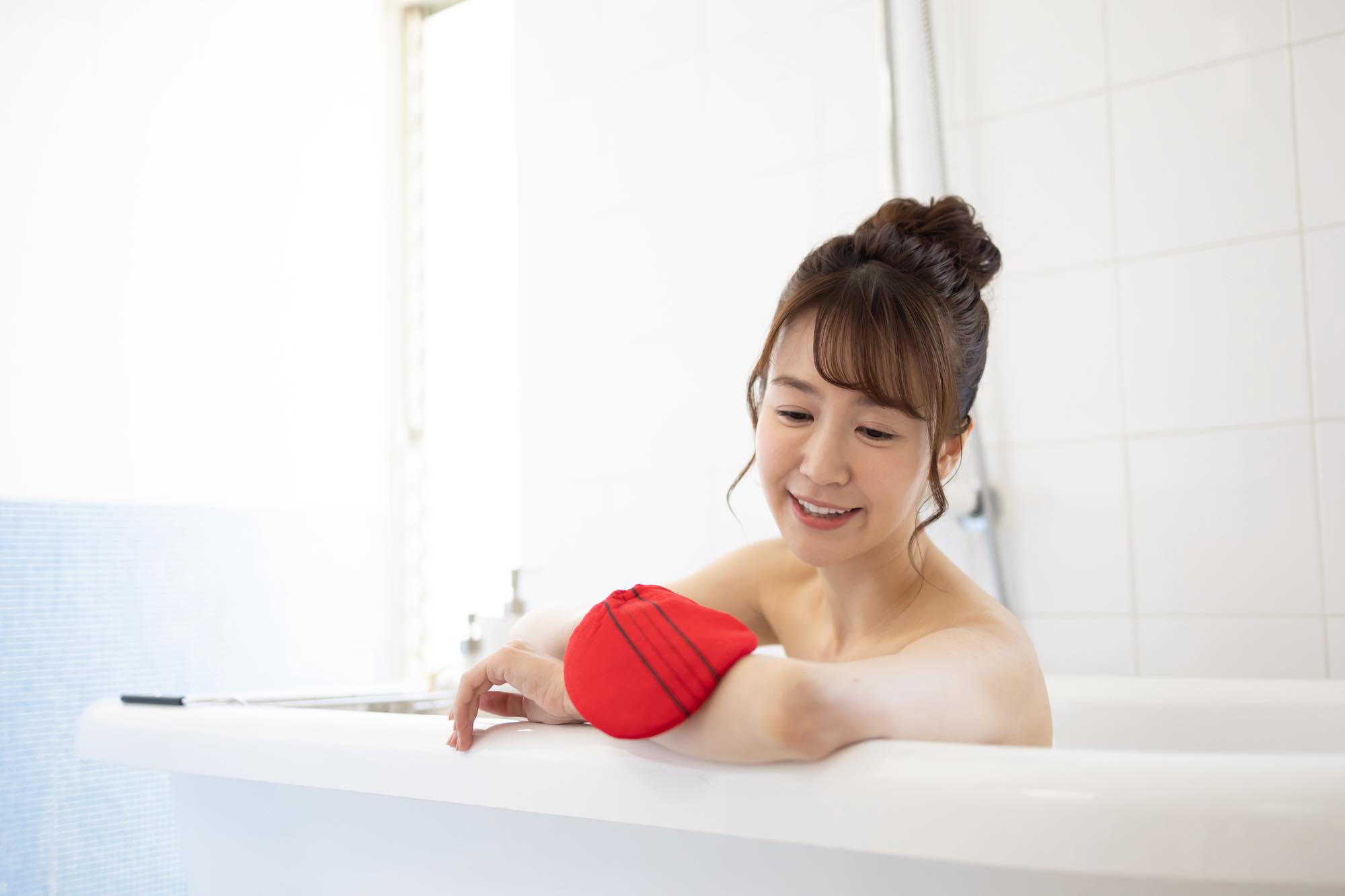 自宅でのあかすり体験談 期待できる効果とやり方のポイントをご紹介 暮らし方から物件探し