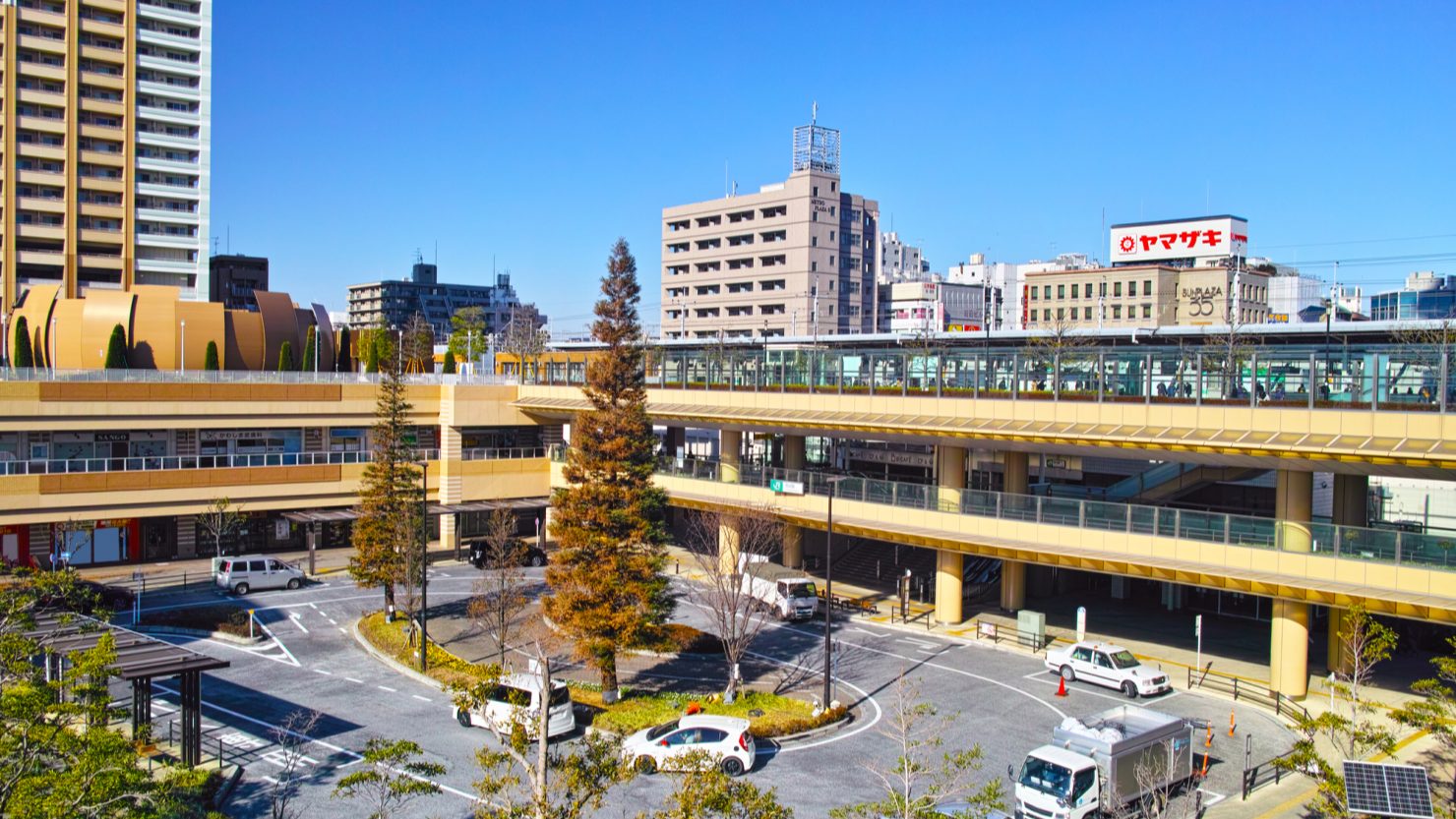 千葉県市川駅南口の風景