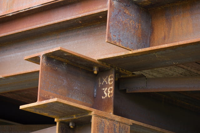 ホームズ 重量鉄骨とは 重量鉄骨の意味を調べる 不動産用語集